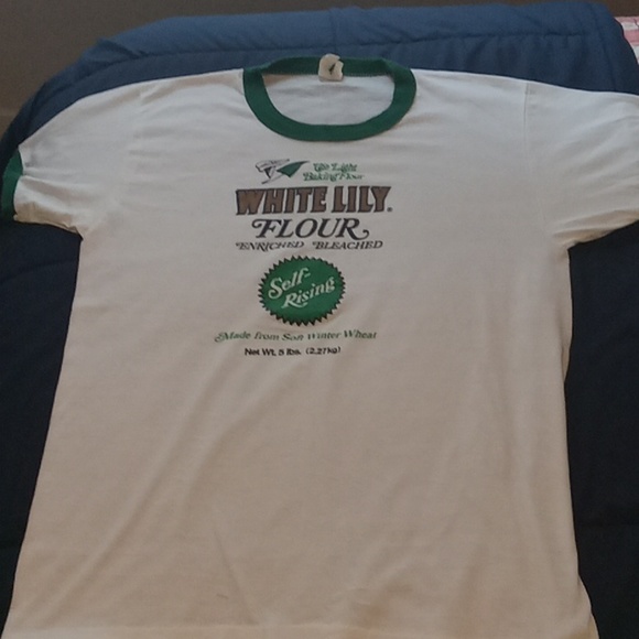 White Lilly Flour Vintage ringer Tshirt size Large - Picture 2 of 2